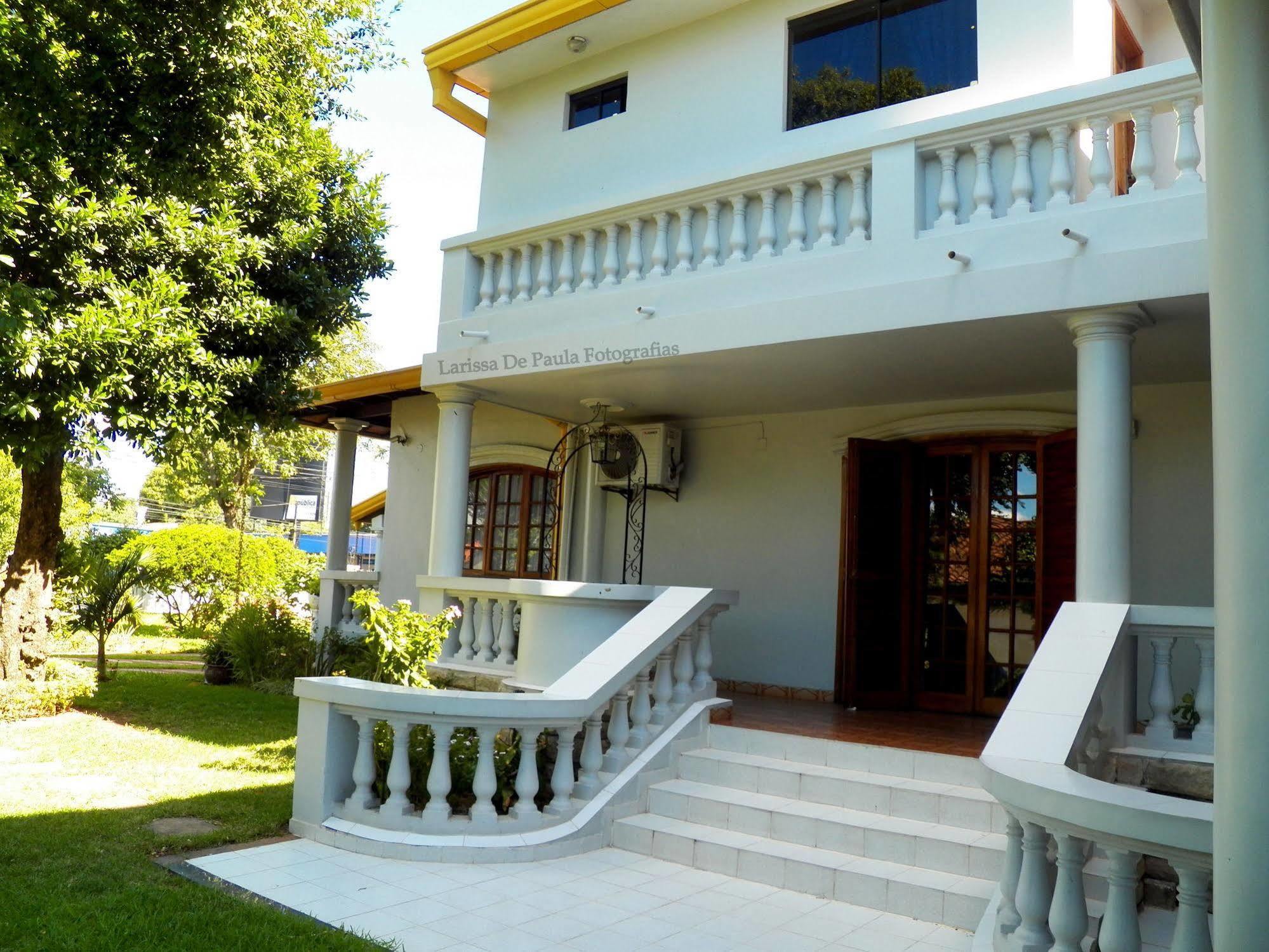 Ross Char Hotel Asunción Zewnętrze zdjęcie