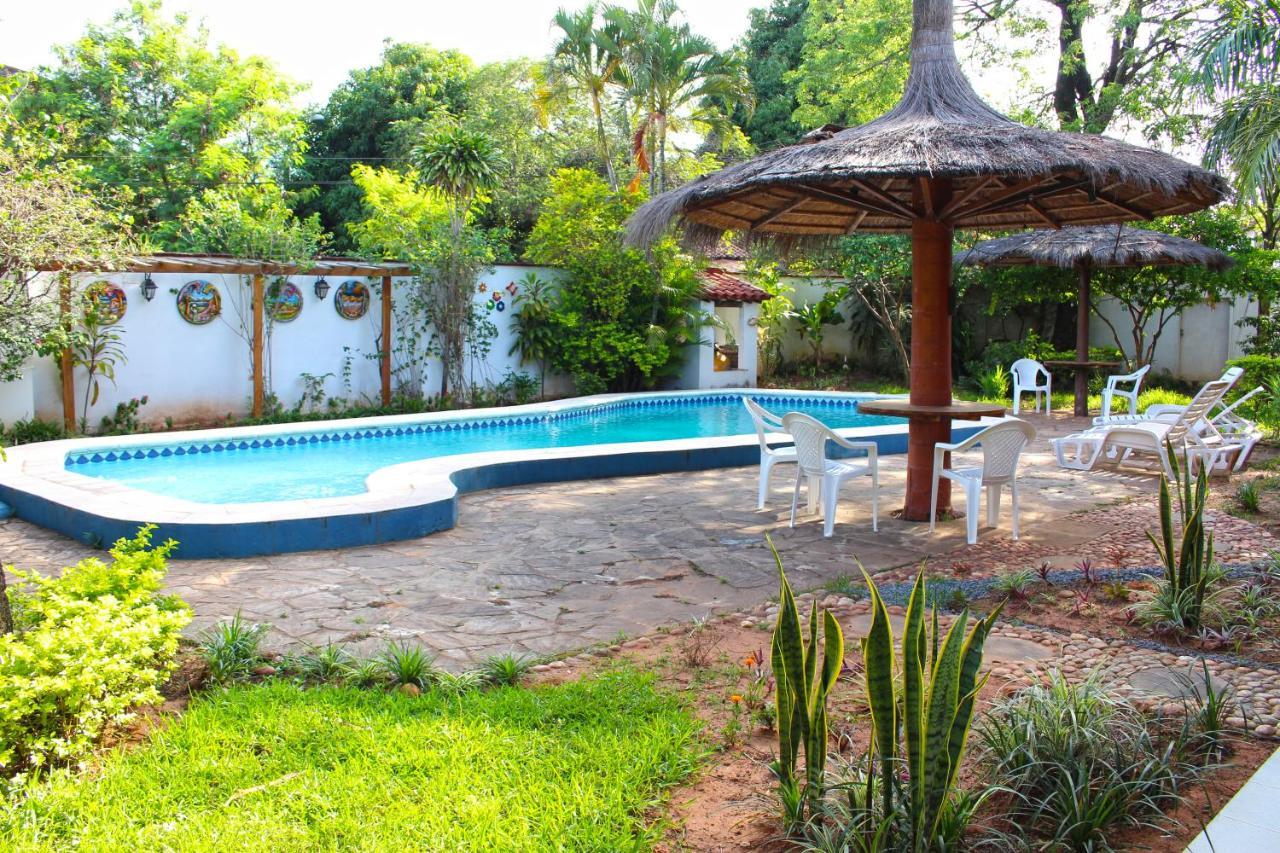 Ross Char Hotel Asunción Zewnętrze zdjęcie